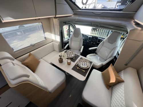 Adria Matrix 670SL SINGLE BEDS+POP-TOP ROOF SOLAR PANEL 4,805KM! photo: 1