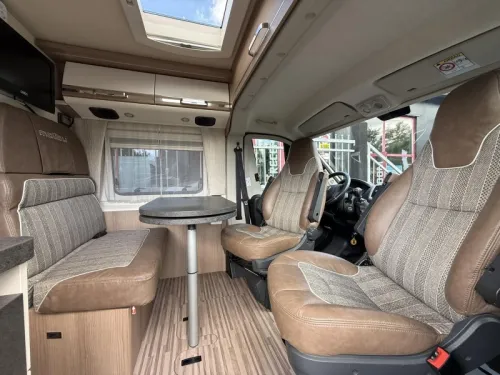 Malibu Van Comfort 640 LE Fourgon am&eacute;nag&eacute; lits jumeaux photo : 14