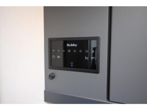 Hobby De Luxe 460 SFF Queensbed photo: 14