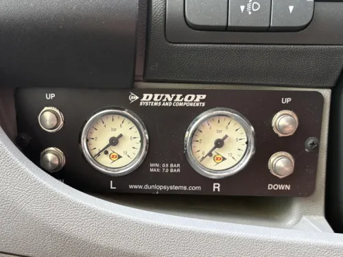 Eura Mobil Terrestra 670 SB French bed photo: 22