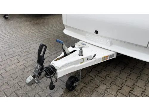 Hobby Excellent 470 UB dinette transverse bed toilet  photo: 14
