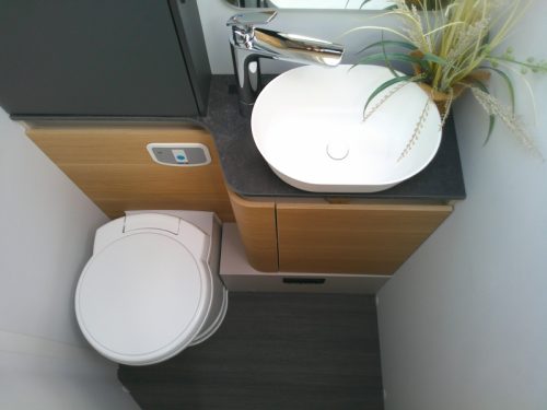 Adria Matrix 670 SL 5 Personen Foto: 16