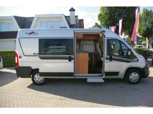 Carthago Malibu 600 Automatic, Transverse bed. photo: 4