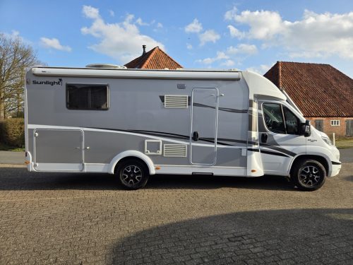Sunlight T69i 2018 Fiat 150 cv Queensbed photo: 2