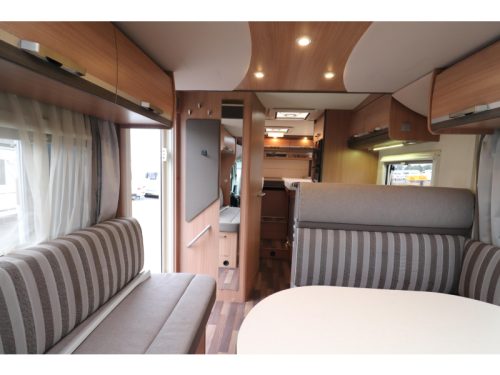 Knaus Sky Wave 700 MEG 4-Berths/Single beds photo: 19