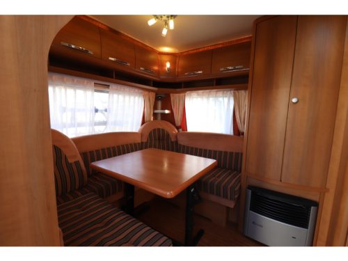 Hobby Excellent 495 UL Rangierhilfe / Thule Markise Foto: 8