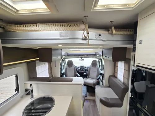 Chausson Welcome 728 EB Pop-top roof French bed Automatic photo: 7