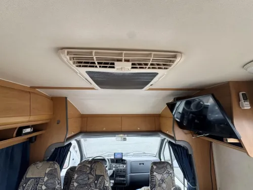 Dethleffs Globetrotter French bed Air conditioning dinette photo: 13