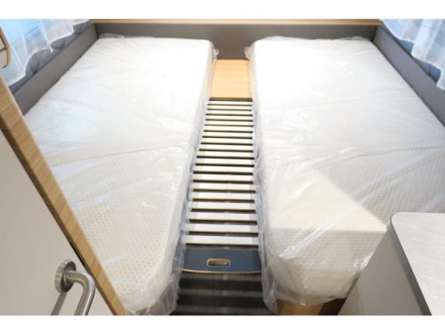 Dethleffs Summer Edition 460 EL AIRCO+FLOOR HEATING photo: 5