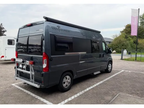 Knaus VANTourer 600 L Original Dutch Motorhome NAP photo: 2
