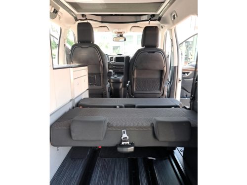 Crosscamp Flex Toyota van 1st owner photo: 10