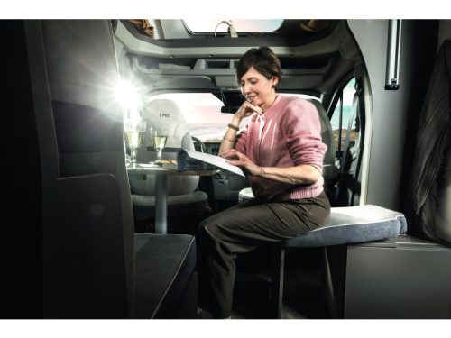 LMC Tourer 660 G single beds 2027 auto. photo: 6