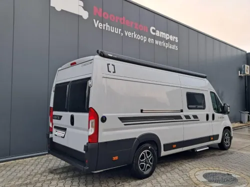 Crosscamp ADVTR 6.4 EF - Automatik - Sehr modern  Foto: 14