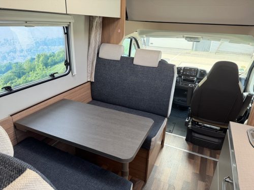 Weinsberg CaraHome 650 DG / Kostenlose Lagerung Foto: 8
