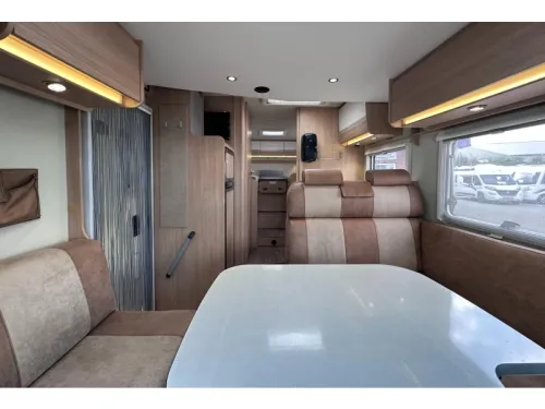 Sunlight T 68 Single Beds photo: 6