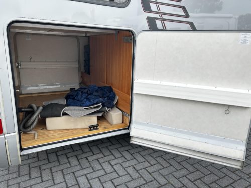Hymer Tramp 664 SL Querbett/XXL-Garage/2007 Foto: 5