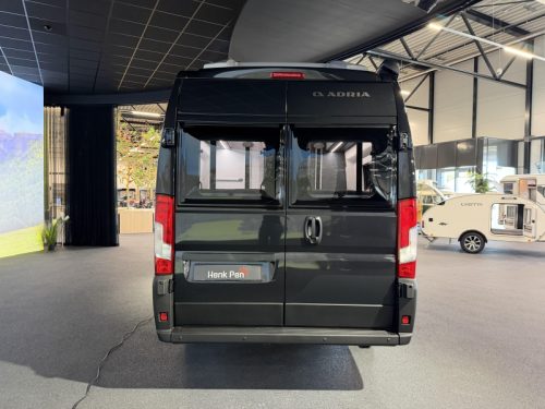 Adria Twin Sports 640 SGX pop-top roof / automatic photo: 5