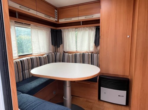 Caravelair 450 Ambiance Style Einzelbetten, Rundsitzgruppe, Rangierhilfe, leicht Foto: 7