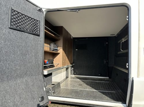 Hymer BML-I 780 BOVENKASTEN+LUCHTVERING! foto: 6