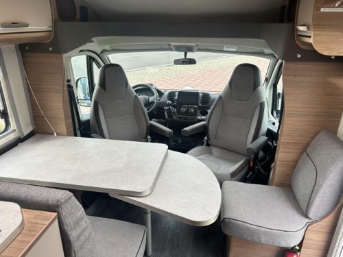 Knaus L!ve Ti 650 MEG Low bed + towbar photo: 7