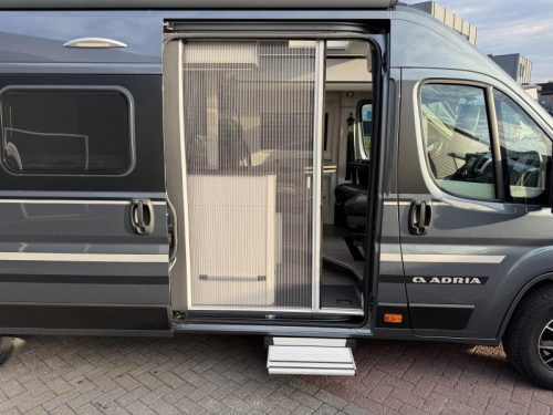 Adria Twin Supreme 640 SLB 9T Automatic-Single beds photo: 14