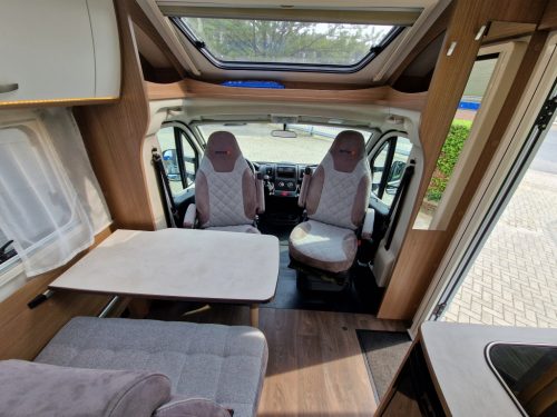 CAPRON T135 photo: 7