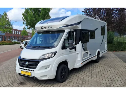 Chausson Titanium 718 XLB Queensbed / Solarmodul / Foto: 3