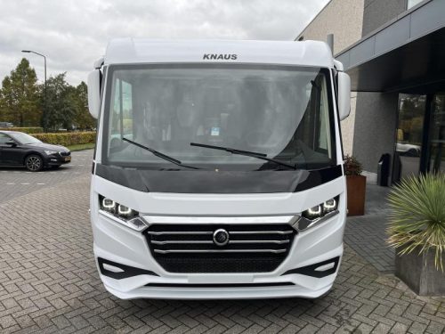Knaus L!ve I 700 MEG  photo: 2