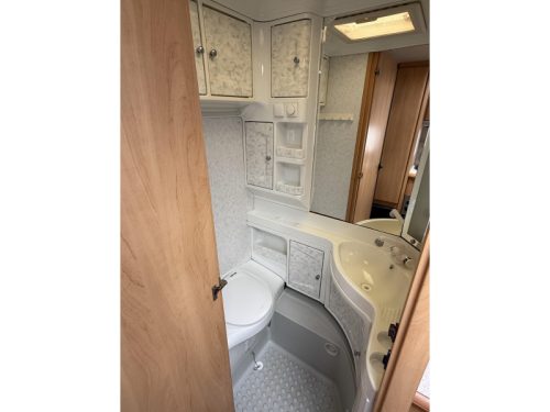 Hobby De luxe Easy 540 UK Kinderzimmer Rundsitz Foto: 9
