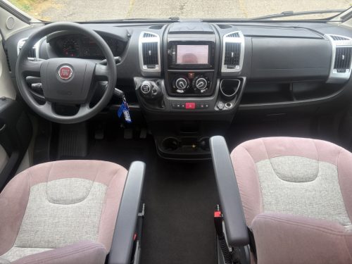 Carthago Malibu Charming LE GT640 2.3 Turbo 150hp photo: 23