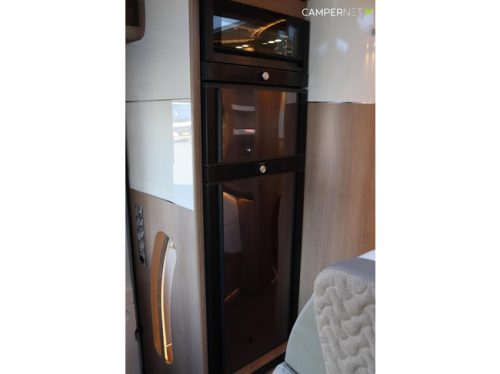 Carthago C-Tourer I 150 QB 170hp Automatic | As good as new | Queens bed | Separate shower | Double floor | Lift bed | Luxury | LED main photo: 16
