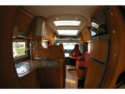 Chausson Allegro 93 Franz&ouml;sisches Bett, Top Aufteilung. Foto: 10