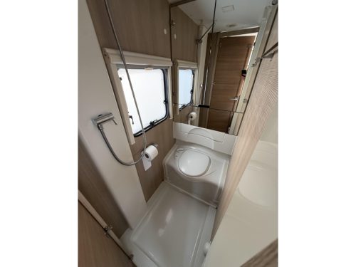 Adria Adora 462 UP photo: 6