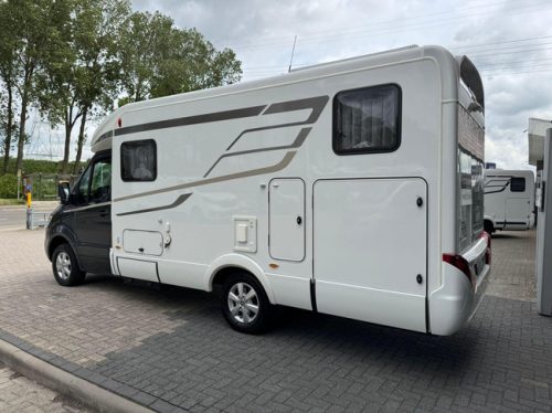 Hymer MLT 580 V6 190HP Single Beds Led 2 Solar Panels photo: 5