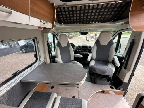 VANTourer 600 D 6 berths&pop-up roof&pop-top roof photo: 7