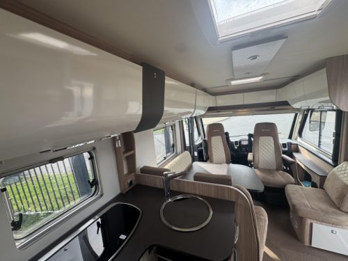 B&uuml;rstner Ixeo I 728 G Automatic single beds air conditioning photo: 7