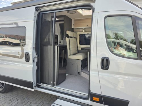 Etrusco CV 640 SB Plus Einzelbetten Diesel Heizung Foto: 4