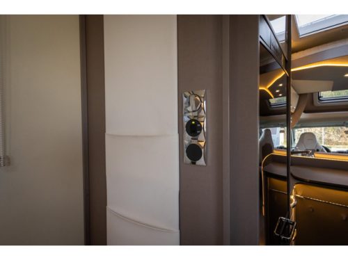 B&uuml;rstner Lyseo Privilege TD734 Queensbett + Hubbett Foto: 20