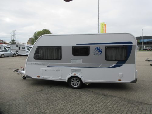Knaus Sudwind 450 FU SAUBER UND MIT RANGIERHILFE  Foto: 17