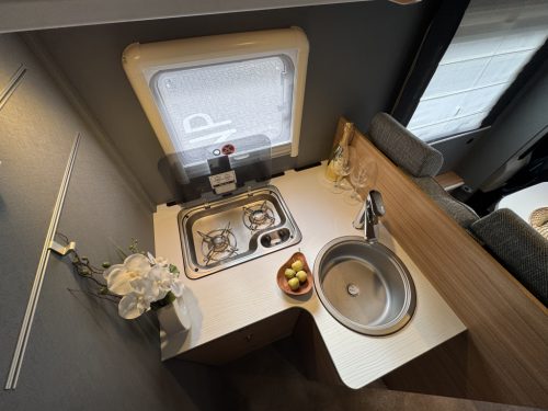 Dethleffs Just 90 T 7052 EINZELBETTEN+HUBBETT SONNENPANEL Foto: 7