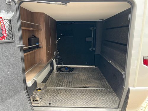 Hymer B ML I 780 Satellitensch&uuml;ssel, Klimaanlage, Einzelbett Foto: 23