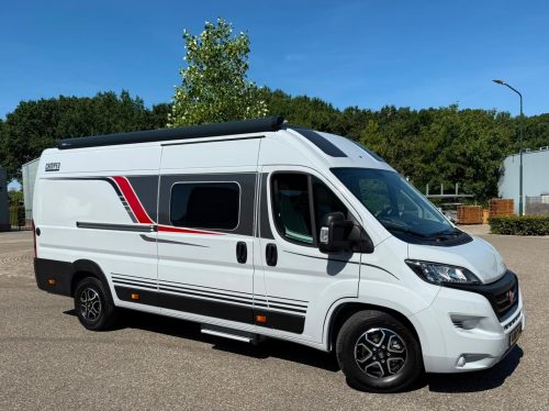 B&uuml;rstner Wohnmobil 640 aktives Foto: 23