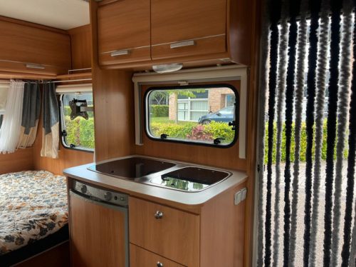 Caravelair Antares Luxe 390 Freeline | Fahrradtr&auml;ger | Dinette | Festbett | Heizung | K&uuml;hlschrank | Foto: 13