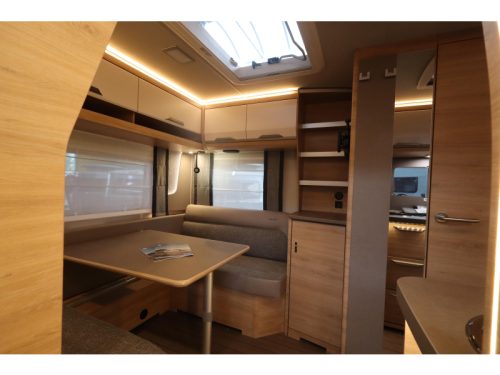 Knaus Sudwind Black Selection 460 EU Single beds  photo: 3