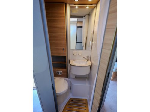 Dethleffs Just Camp 6812 EB LENGTEBEDDEN HEFBED! foto: 20