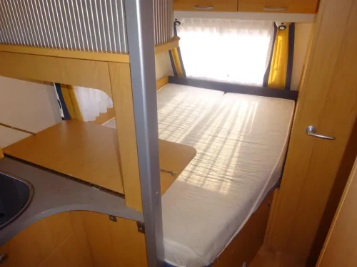 Knaus Sudwind 450 FU  foto: 19