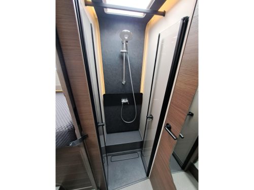 Adria Supersonic 780 SL with Luxury Cabin Seats photo: 13