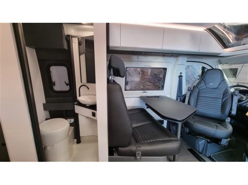 Adria Twin Supreme 640 SLB photo: 5