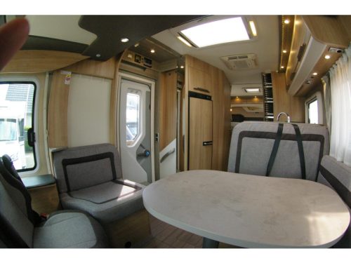 Knaus Sky I 700 LEG Automaat, Einzelbetten. Foto: 7