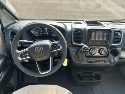 Weinsberg CaraCompact Pepper 600 MF 2027 Fransbed Model!  foto: 10